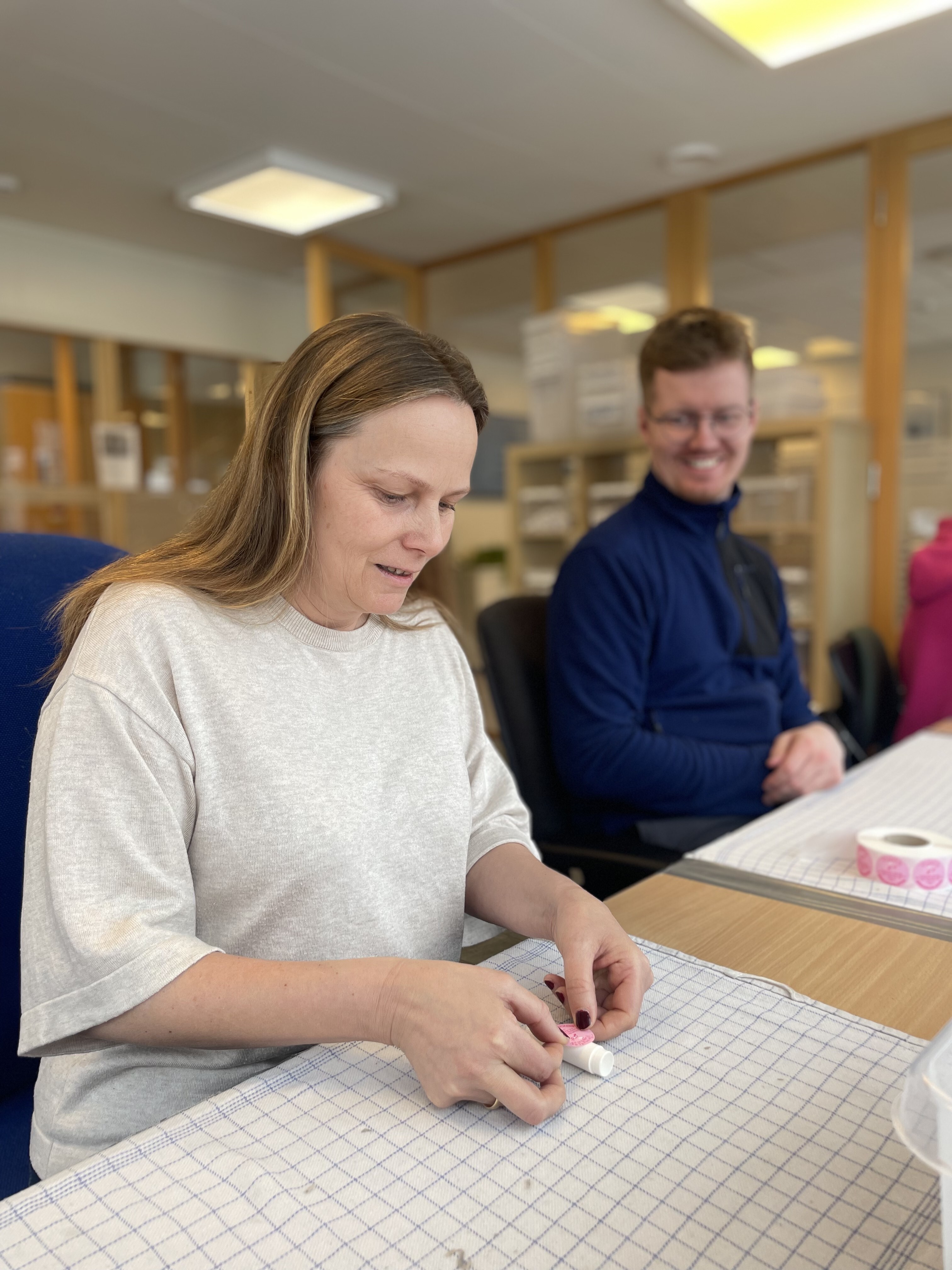 2026 Linda besøker montering og Stian