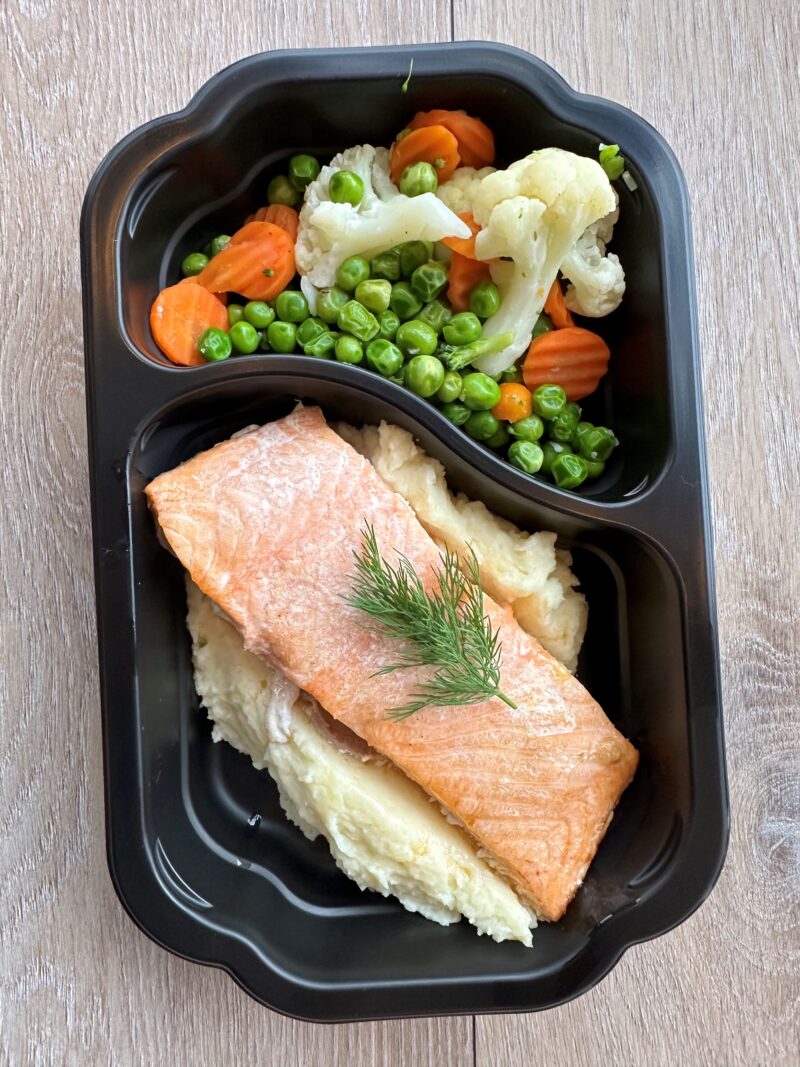 Middag Laks Kveik catering